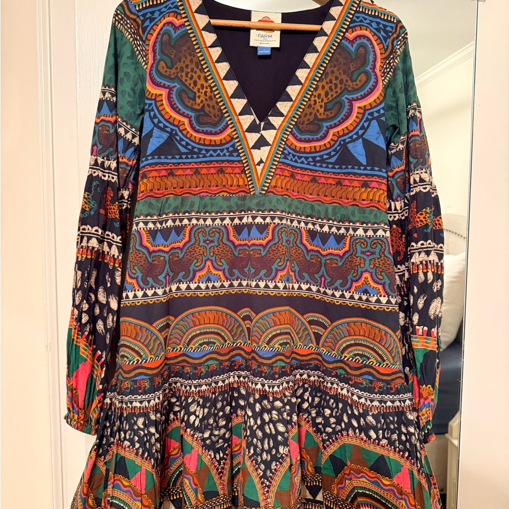 FARM Rio Multicolor Geometric V-Neck Dress - Picture 2 of 13
